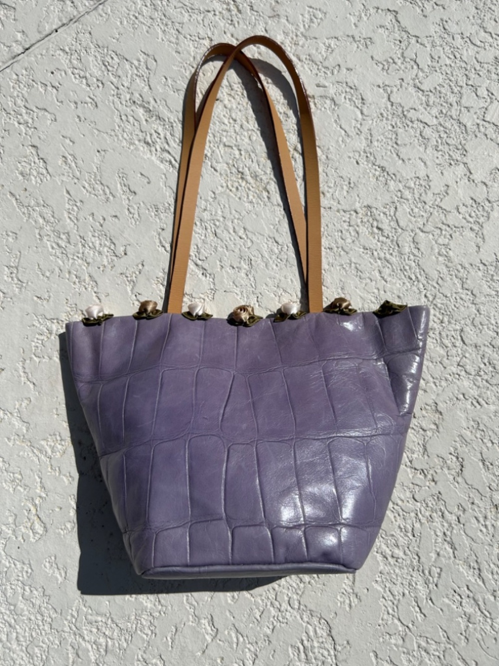 Falor-Le Borse Lavender Italian Leather Crock Embossed Tote with Floral Rosettes - Picture 4 of 16